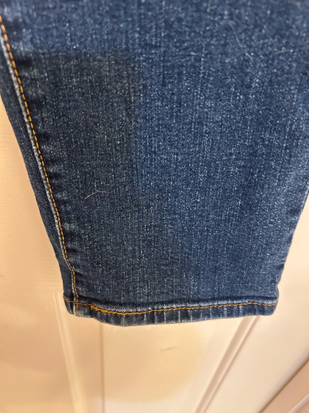 Levi Strauss Wedgie Straight Leg Jeans in Deep Indigo - Picture 6 of 9